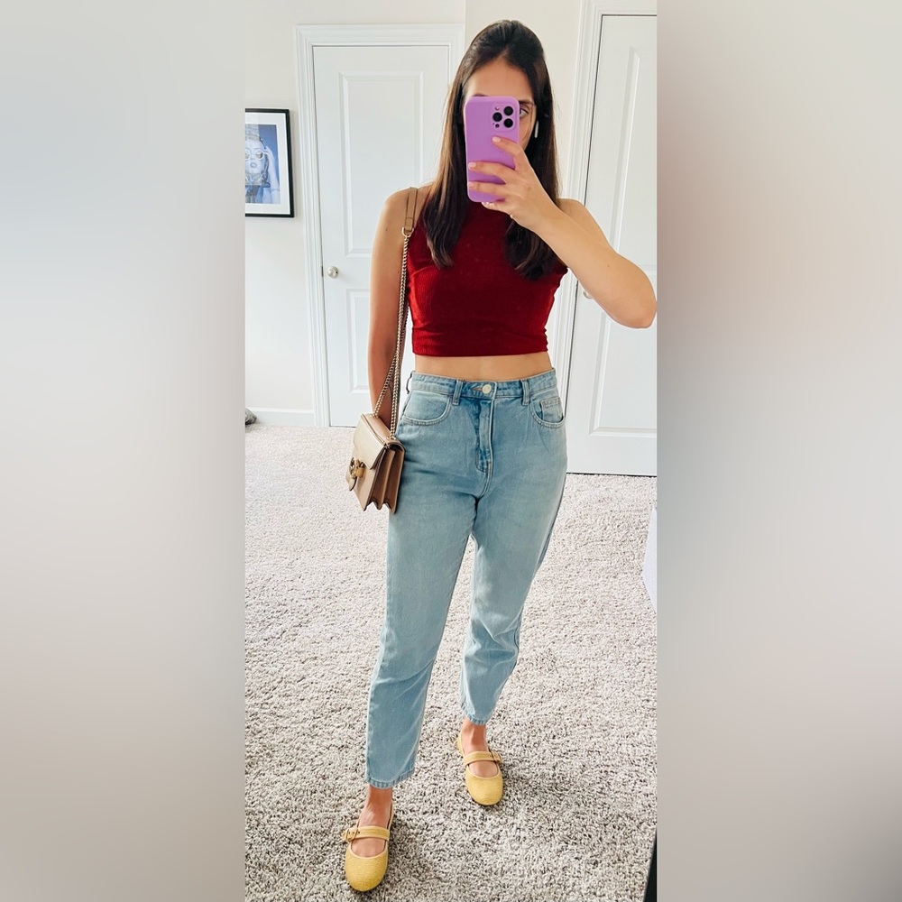 🔥 Vibrant Brazilian Cropped Red Top – Trendy & Chic